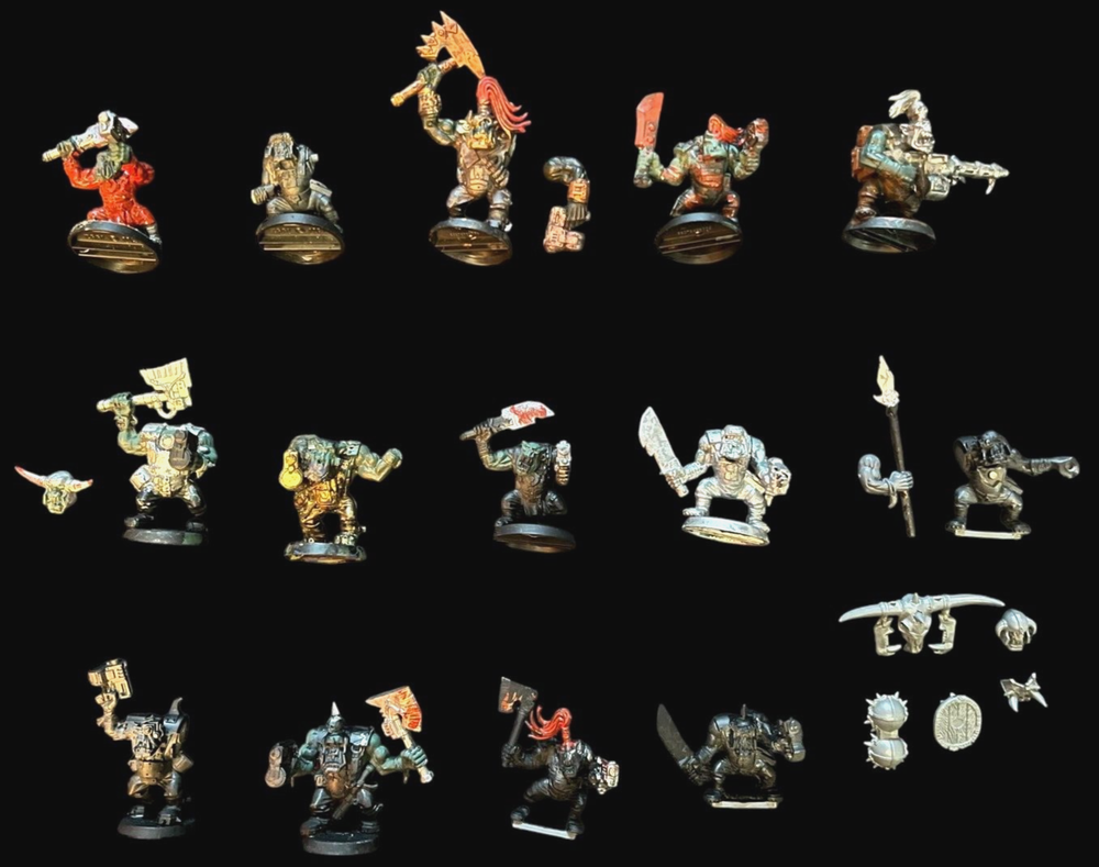 Warhammer 40K Space Orks Boyz Army 14 Minis 10 Complete 4 Damaged with Spares
