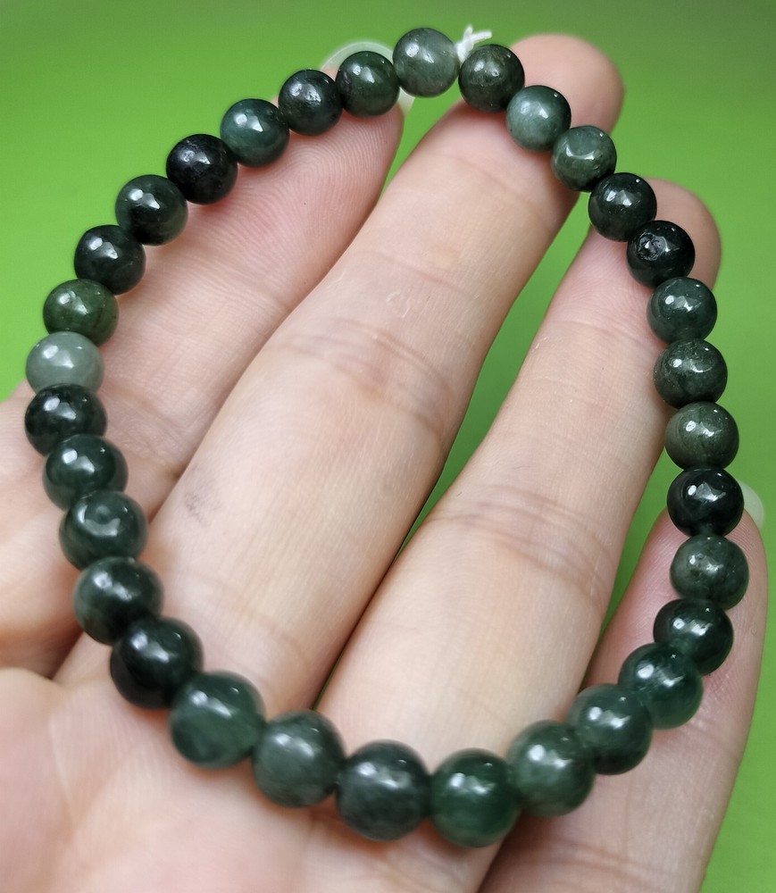 Certified Oily Green Natural A Jade Jadeite Carved 5-6MM Beads Stretchy Bracelet