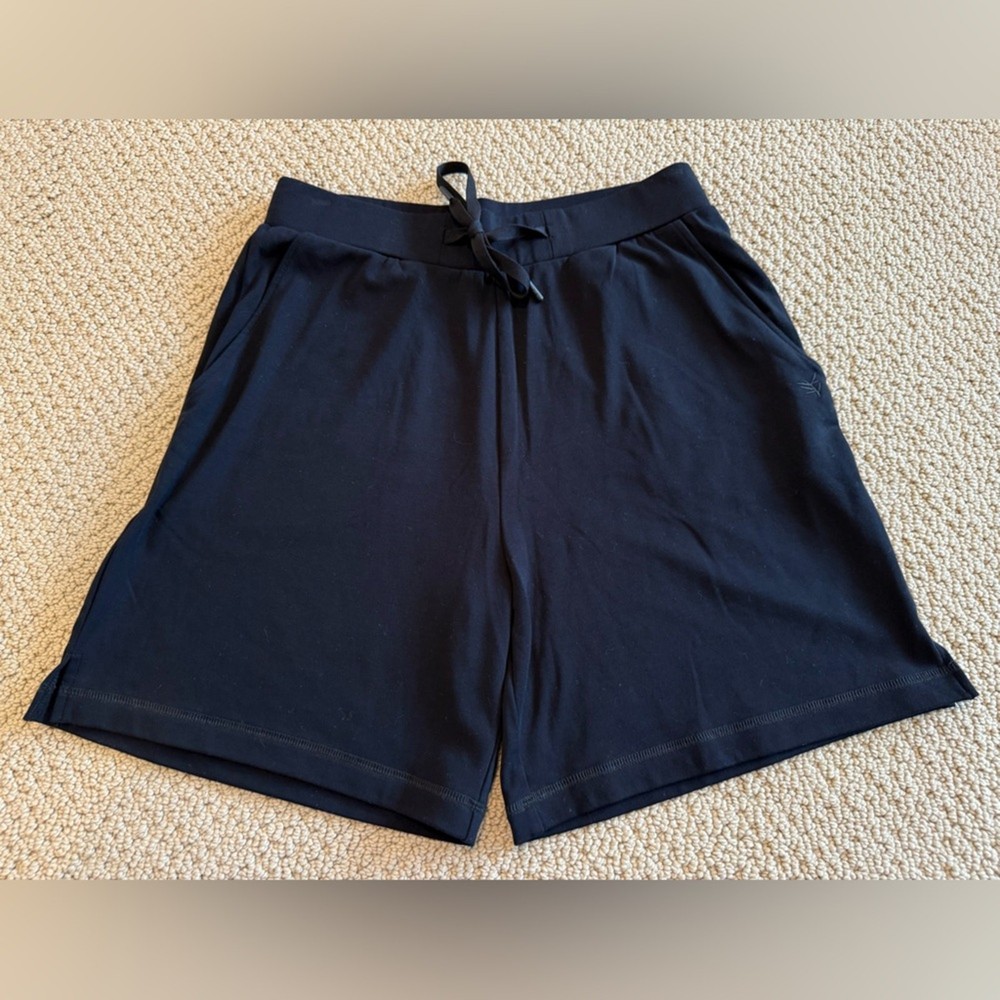 Cozy Earth Womens 6-Inch Black Bamboo Shorts Size Small Comfy Pull-On with Drawstring