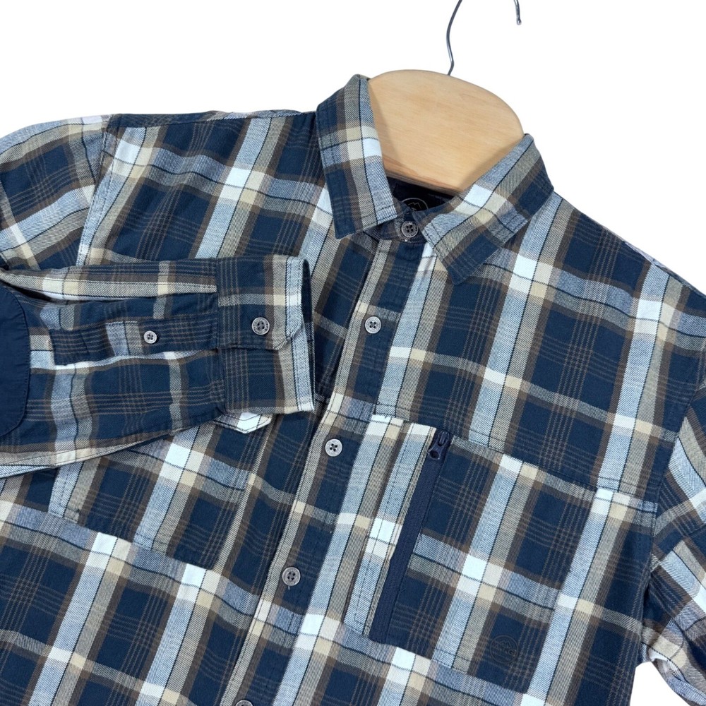 Wrangler ATG Mens Medium Plaid Flannel Shirt Outdoor Button Up Long Sleeve
