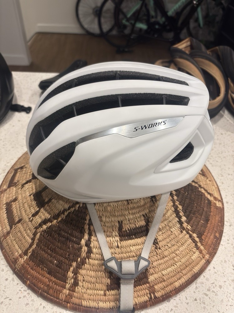 Sworks Specialized Prevail 3 Helmet Medium EUC!