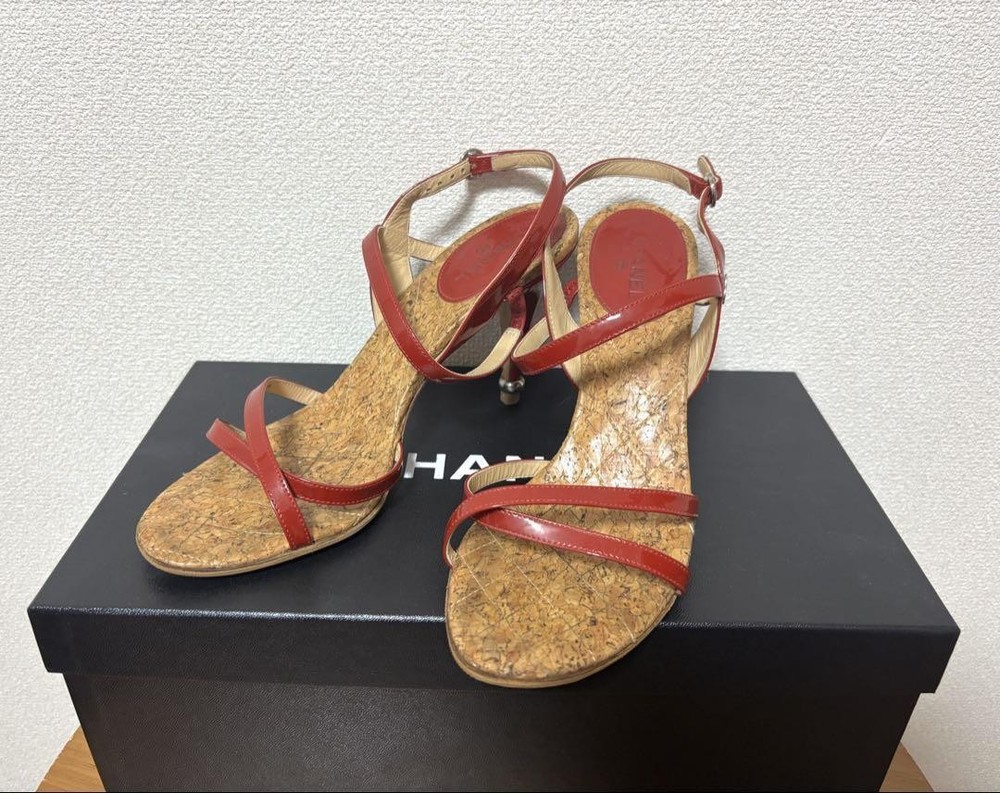 Chanel Red CC Logo Low Heel Sandals Size 38 Karl Lagerfeld Era EUC
