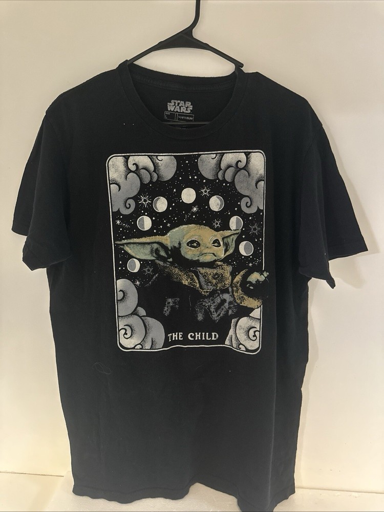 STAR WARS / MANDALORIAN, BABY YODA -THE CHILD T-SHIRT / BLACK,  SZ. LARGE