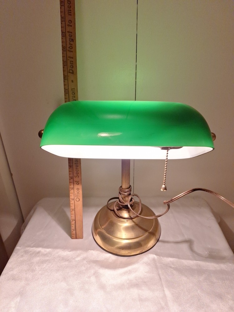 Vintage Bankers Lamp Green Glass Shade Art Deco Brass Pull String