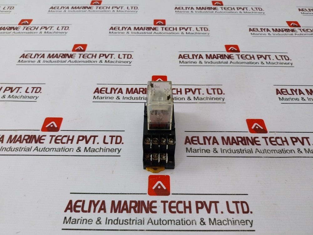 Omron MY4 Miniature Power Relay With Socket 24VDC 5A 250VAC/5A 30VDC