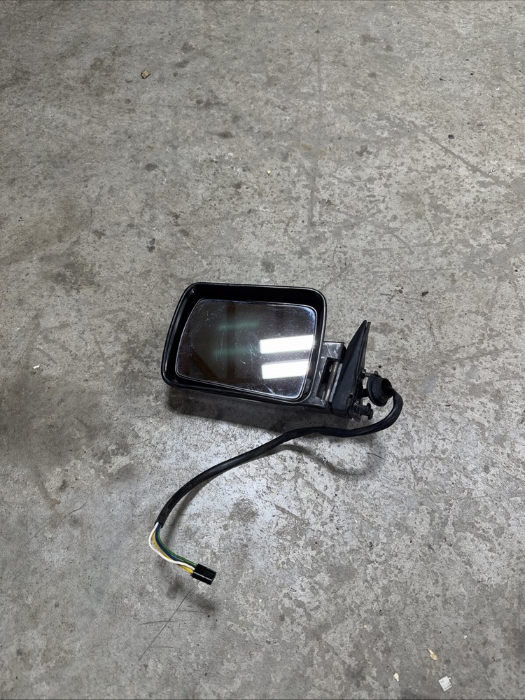 Jeep Cherokee XJ 84-96 Driver Side Mirror Chrome Power (A10)