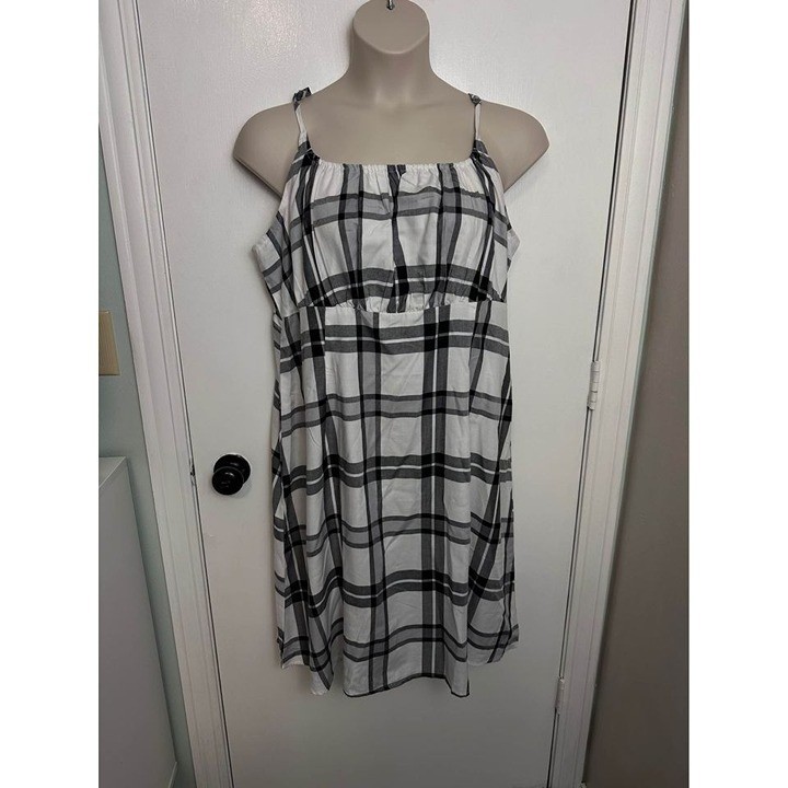 Plaid Midi Dress with zipper closure Forever 21 Size 2X #1123