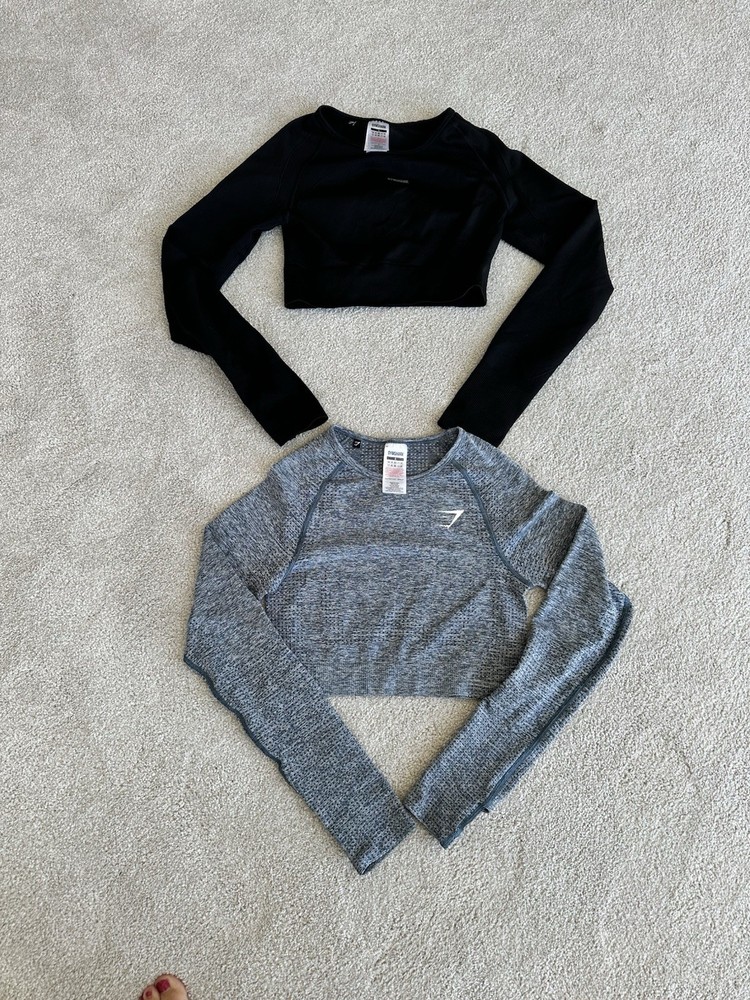 Gymshark Cropped Long Sleeve Thumb Hole Athletic Top Women’s Size S Lot Of 2