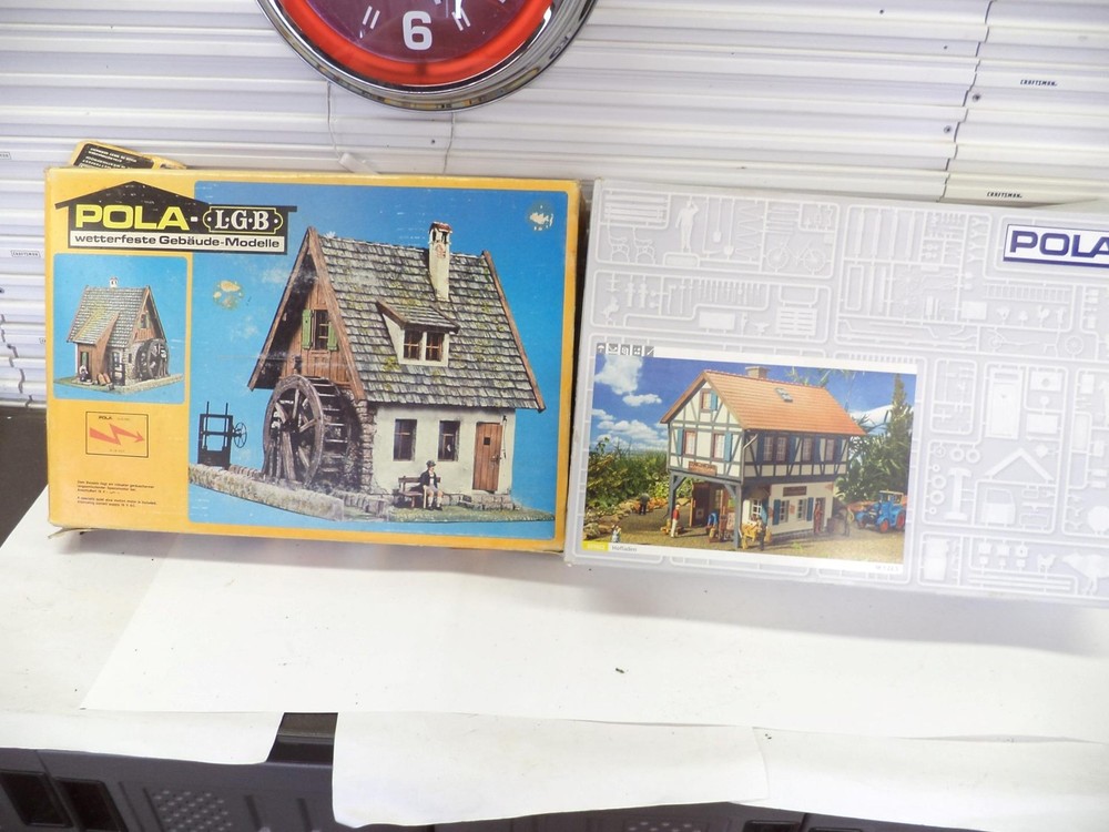Pola G-Gauge Outdoor Heavy building kits(2) (lot m)