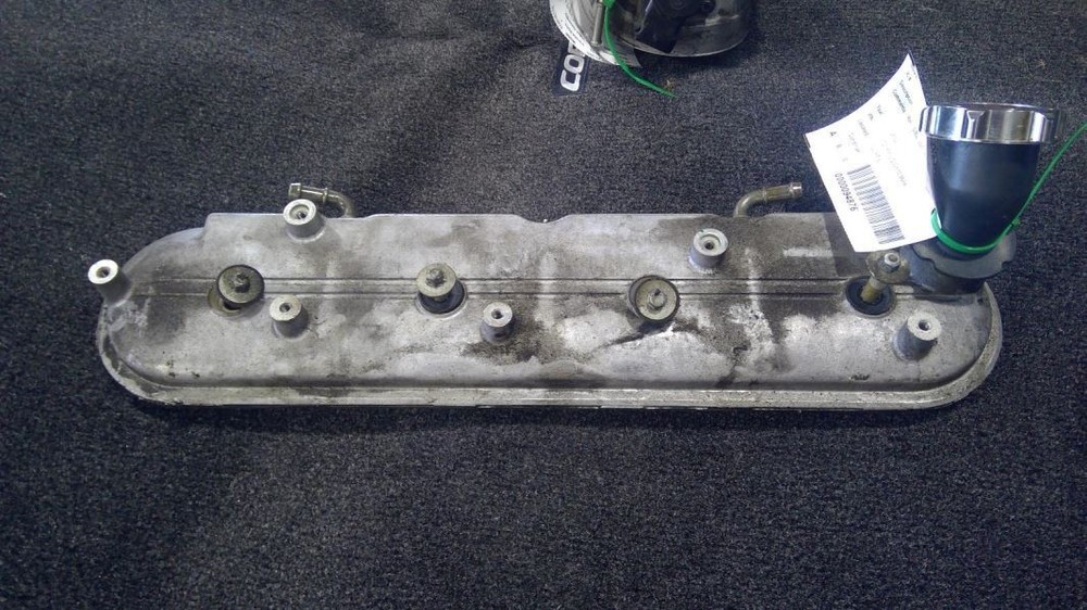 CORVETTE  2002 Valve Cover 582095-1