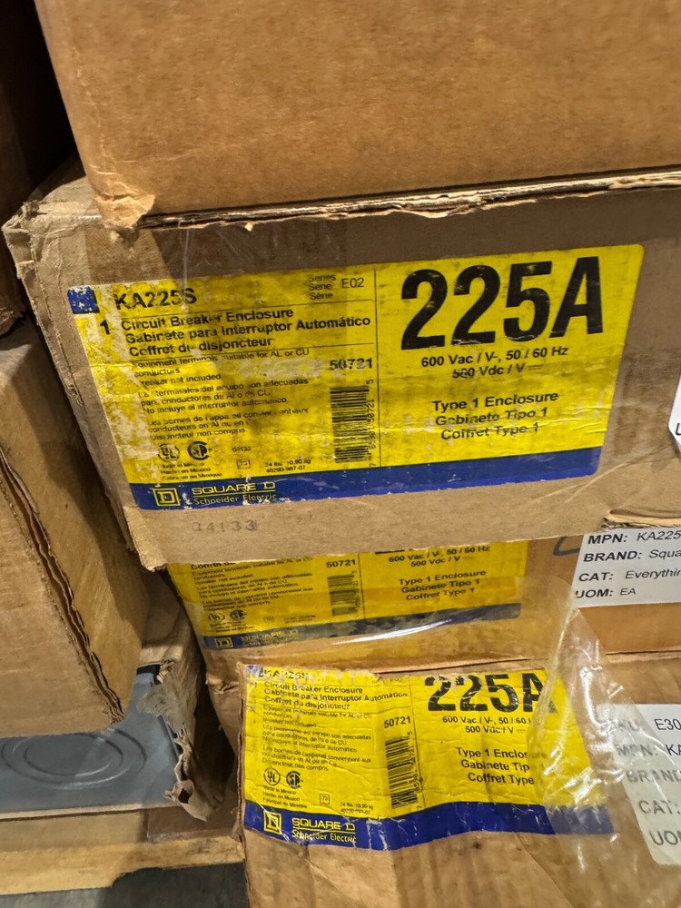 Square D Ka225S 225 Amp 600V Breaker Disconnect Switch Enclosure  Ak Free Ship