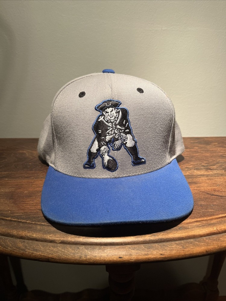 New England Patriots Mitchell & Ness Adjustable Hat Throwback Logo Spellout Brim