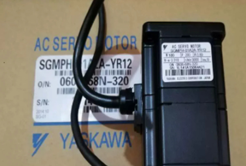 1PCS NEW YASKAWA SGMPH-01A2A-YR12 Servo Motor