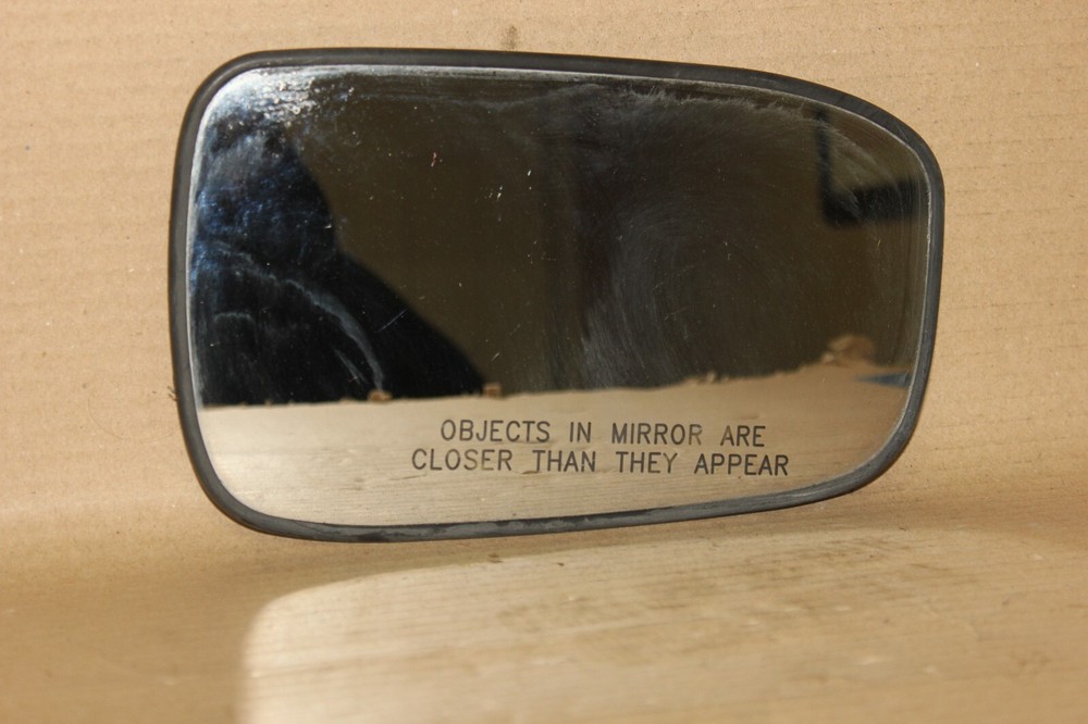 OEM 2003-2007 HONDA ACCORD (4DR) PASSENGER SIDE MIRROR GLASS RH (G71)