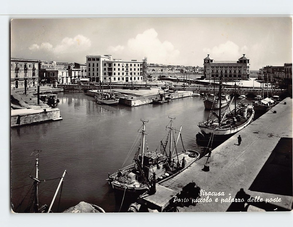 Postcard Little Harbour & Post Palace Syracuse City in Italy