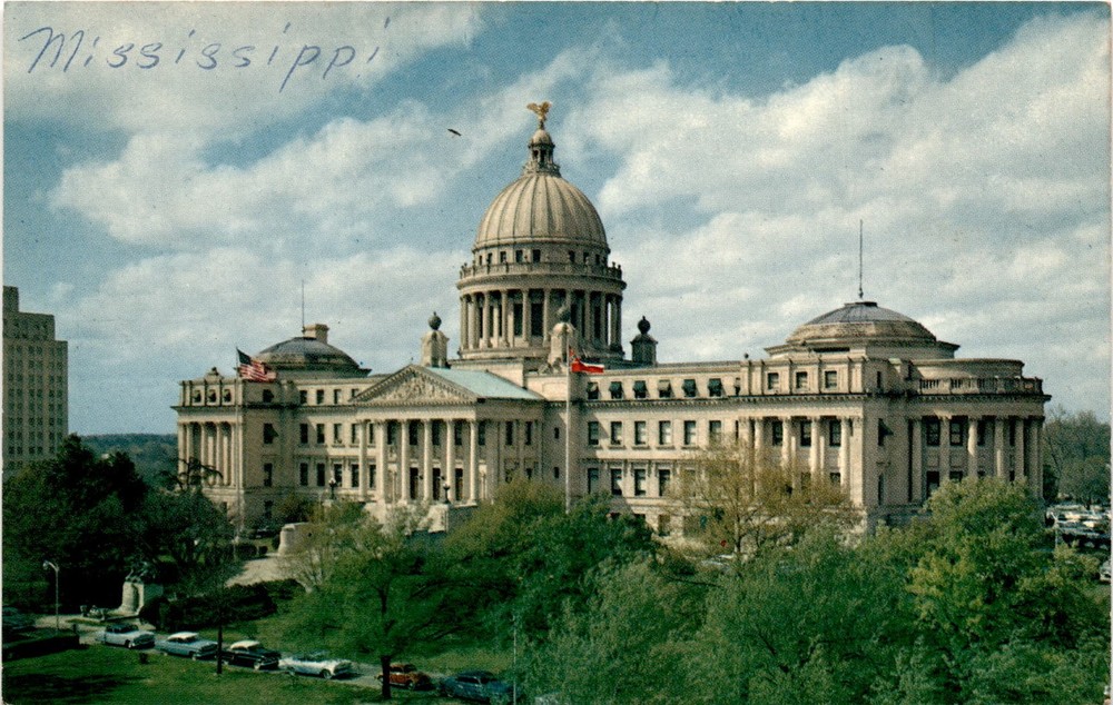 Mississippi, EEEE DS-301, State Capitol, Jackson, Hubert A. Lowman Postcard