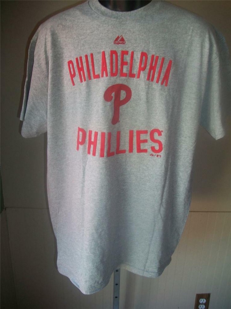 New-Minor-Flaw Philadelphia Phillies MENS S Small Majestic Gray Shirt