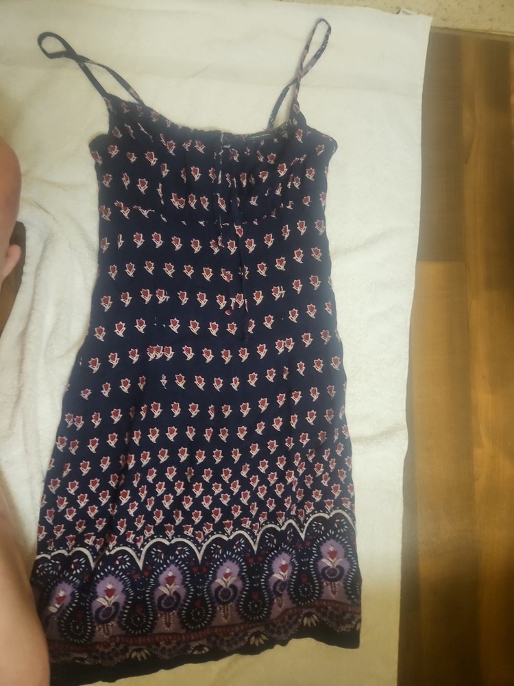Women's Floral Short Light Weight Summer Dress.size Small.