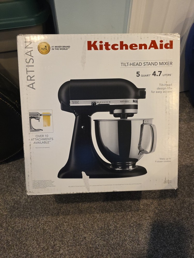 KitchenAid Artisan 5-Qt Tilt-Head Stand Mixer in Black Matte KSM150PSBM