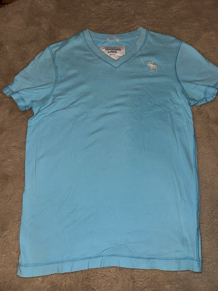 Abercrombie & Fitch Muscle Fit V-Neck Blue Cotton Logo Men's T-Shirt S