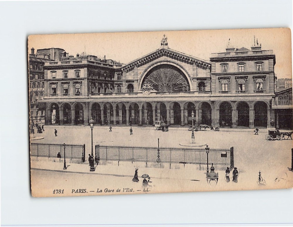 Postcard La Gare de l Est Paris France