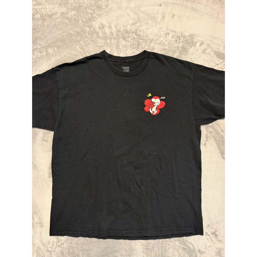 Peanuts T-Shirt Mens XL Black Snoopy Woodstock Japanese Cherry Blossom Graphic