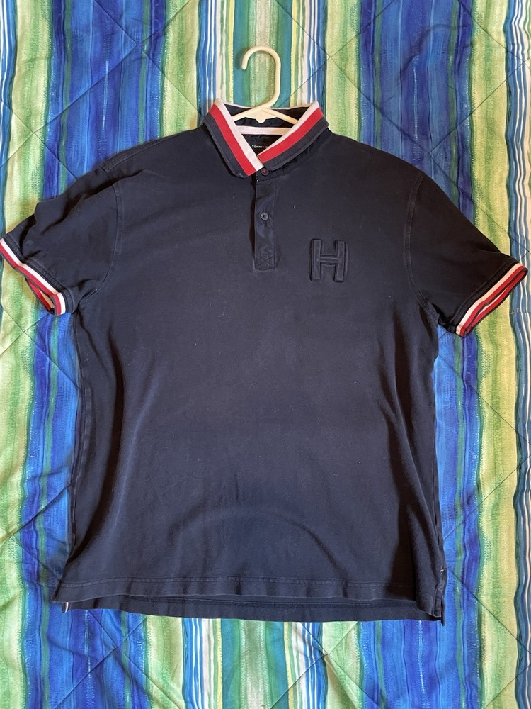 Tommy Hilfiger Polo Shirt (Size L)