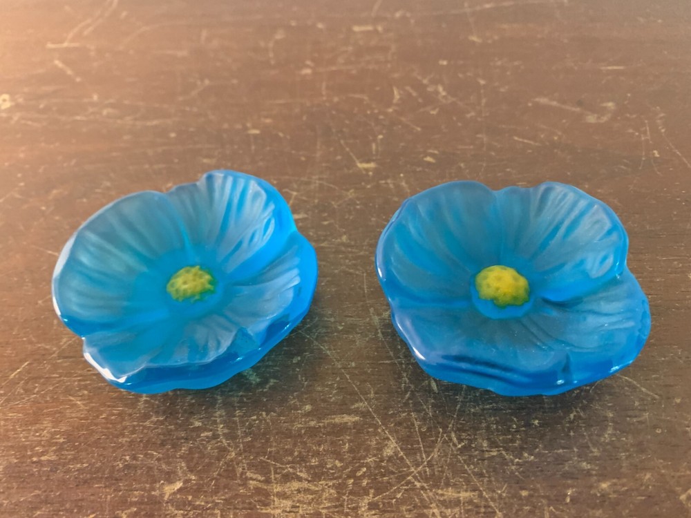2 Crystal Flowers Daum (price of two)