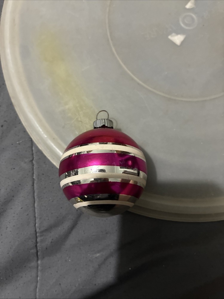 Vintage 1950’s Shiny Brite Striped Mercury Glass Christmas Ornament*2.5”H*