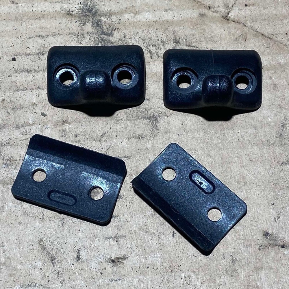 Audi A8 D2 Quattro Interior Rear Door Sun Blind Hook 4A0861337A