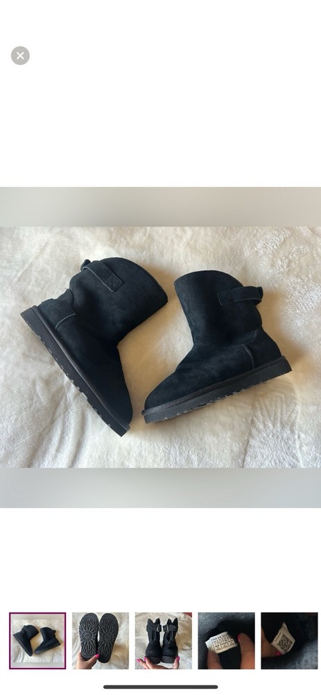 UGG Astralia women's black boots size 7 waterproof cozy winter