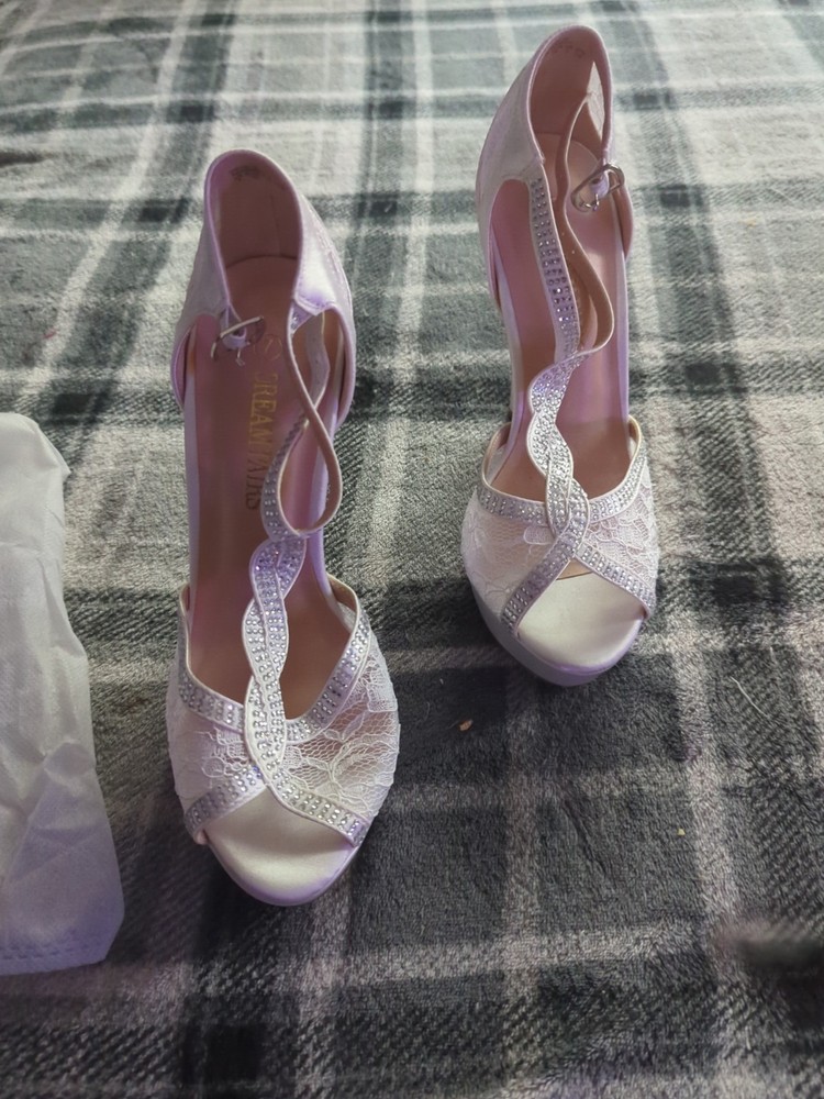Dream Paris Woman’s Heeled Sandal Pump Size 7 Stiletto