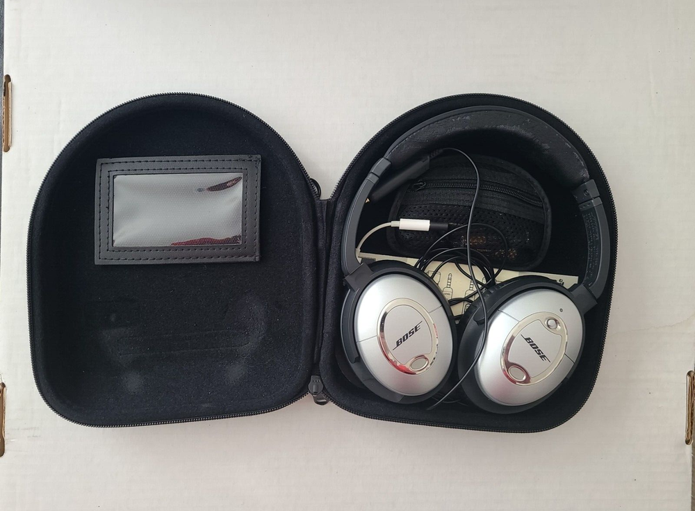 Bose QC-2 QuietComfort 2 Acoustic Noise Canceling Headphones