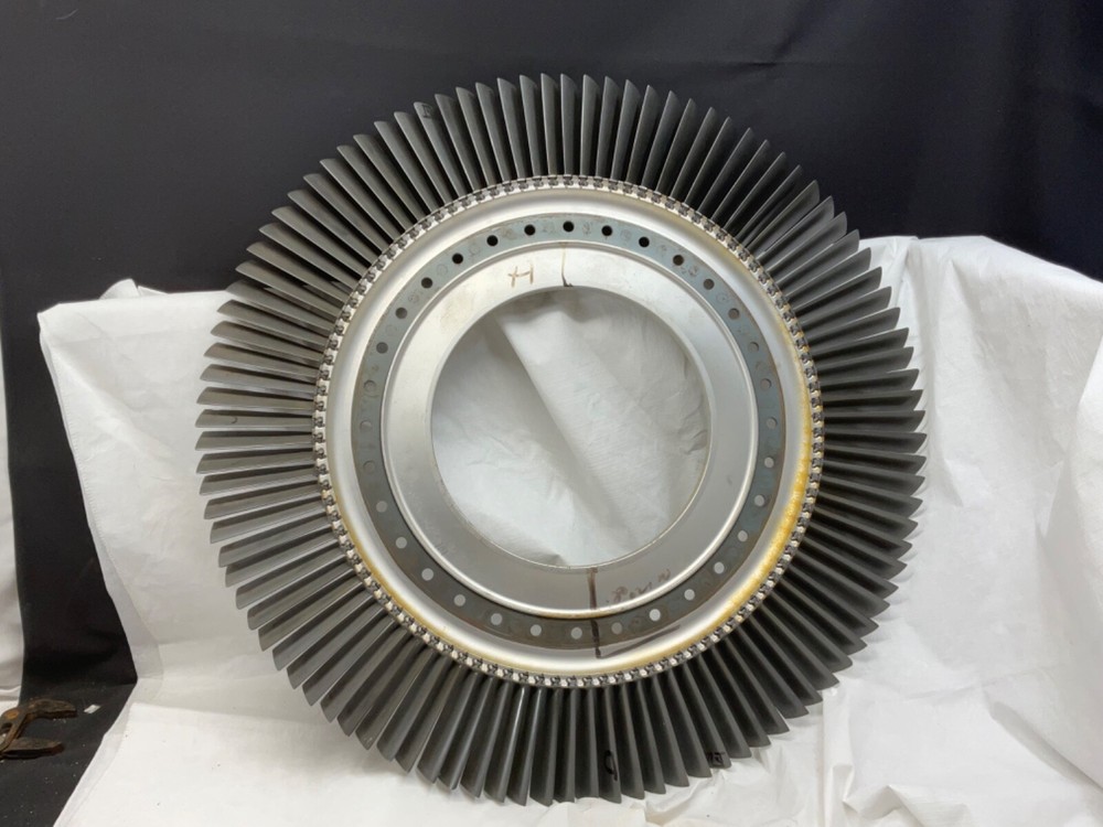 707 Jet Engine Turbine Blade, full circle, Art Table Disk Pratt & Whitney JT3D