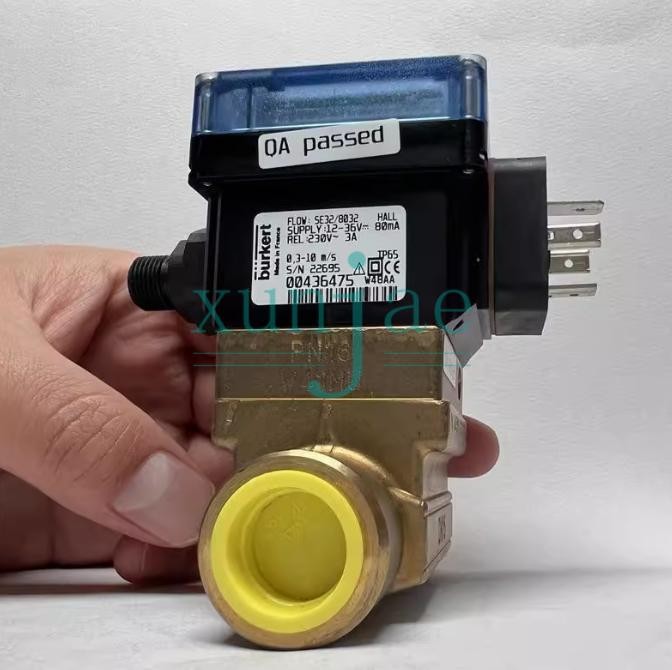 1PCS New Burkert SE32/8032 Turbine Flowmeter Flow Switch 00436475