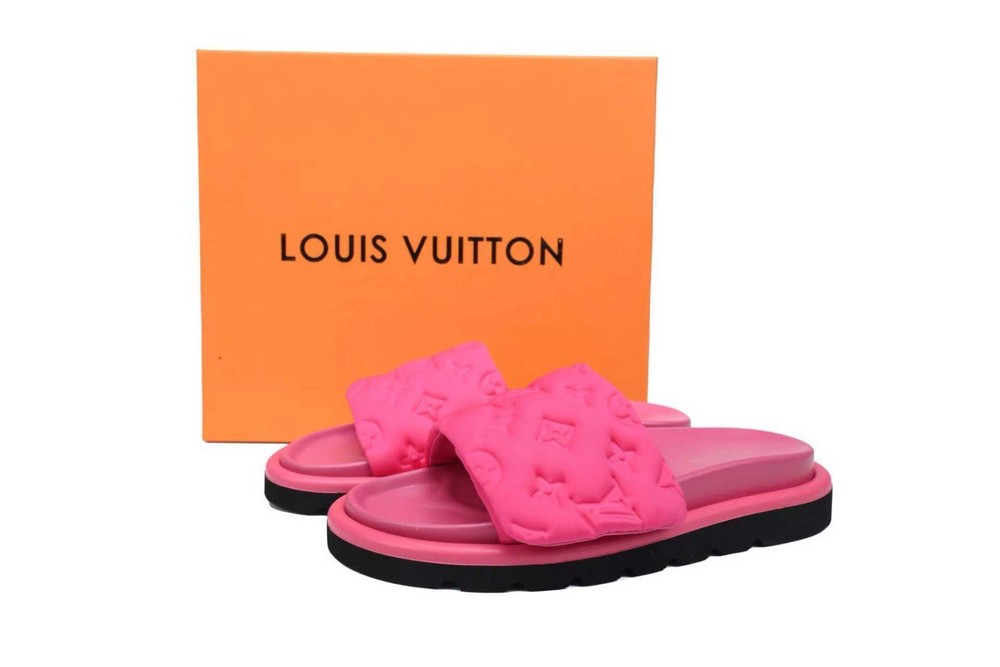 US size 6 New Louis vuitton pool pillow slides Pink Women's shoes