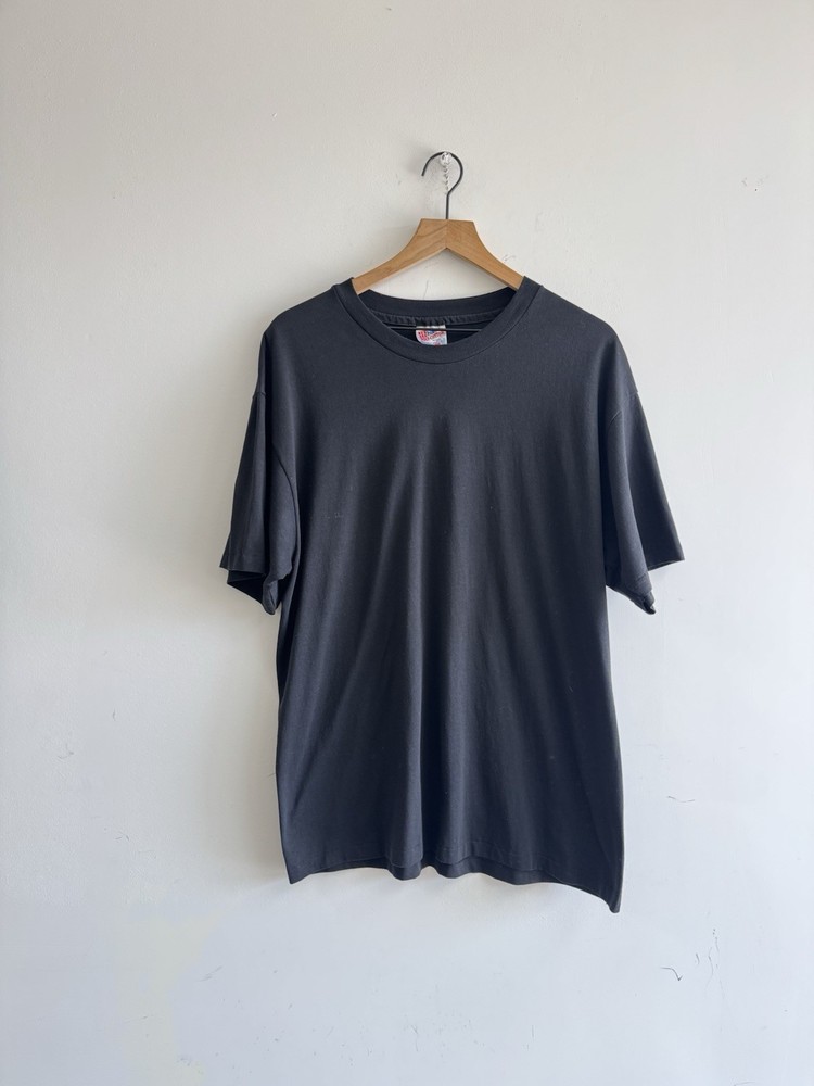 Vintage Made In USA 1990s Hanes Poly Cotton Blank Black T Shirt