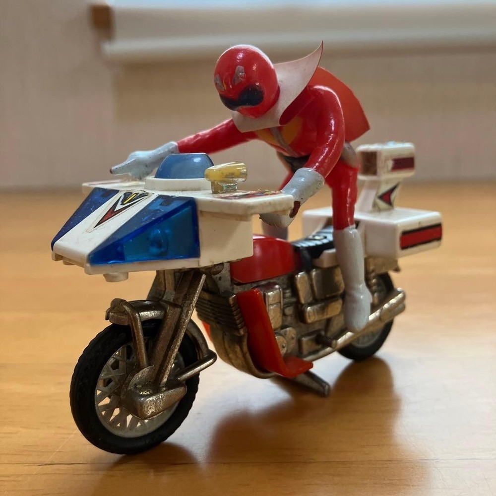 Popy Popynica Red Machine Himitsu Sentai Gorenger Vintage