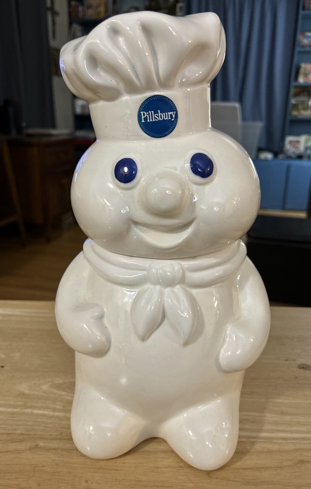 Vintage Collectible Pillsbury Cookie Jar   Y0170