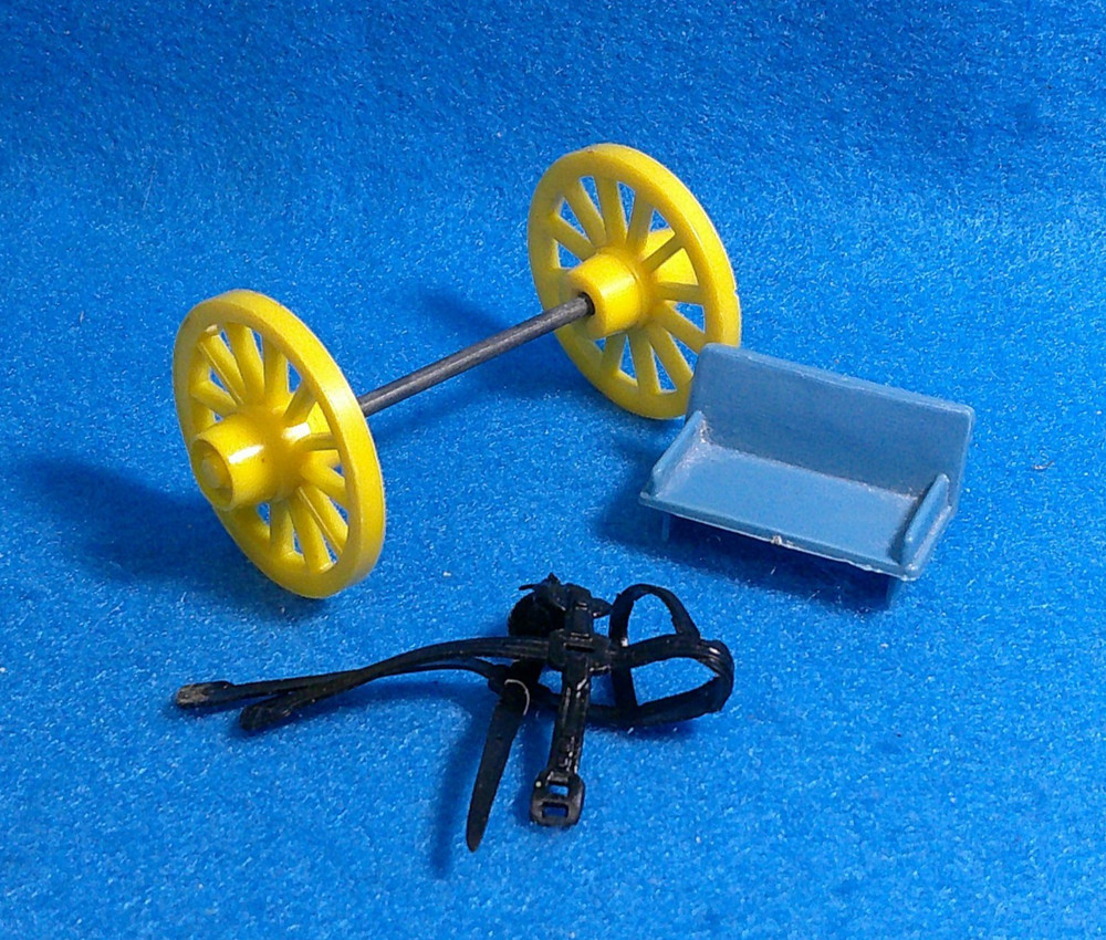 Marx original 1950's wagon hard plastic seat, wheels on axil and harness