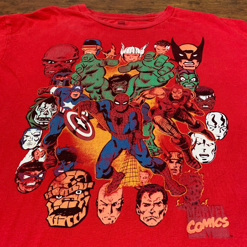 Marvel Comics Graphic T-Shirt Red Men’s Large Spider-Man Hulk Iron Man
