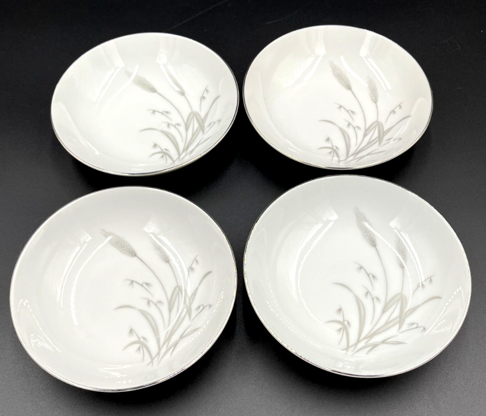 SONE China Spring Wheat Set of 4 Fruit Bowls 5.5
