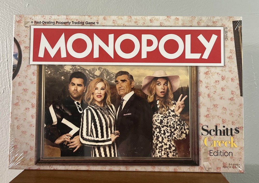 Monopoly Schitts Creek Edition Board Game USAopoly Hasbro TV Show