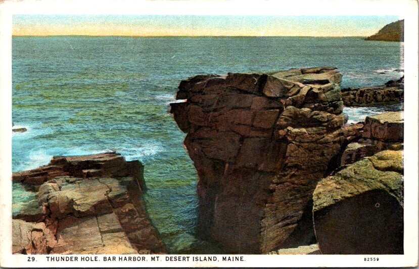 Vintage Postcard Thunder Hole Bar Harbor Mt. Desert Island Maine ME         S386