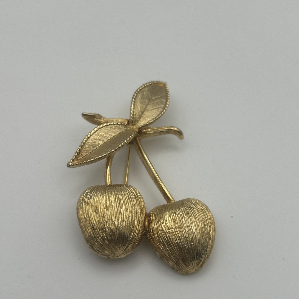 Vintage Sarah Coventry Golden Cherries Brooch Gold Tone Signed 1966 Pin