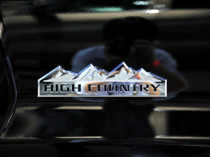 1x OEM HIGH COUNTRY Emblem Badge door fits tailgate Silverado Chrome