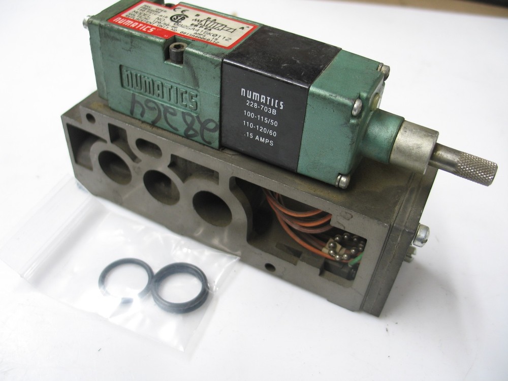 New? Numatics 082Sa415K011Z Mark 8  Sol Dir Ctrl Valve 4W/2P Spr Rtn 120V Q0304