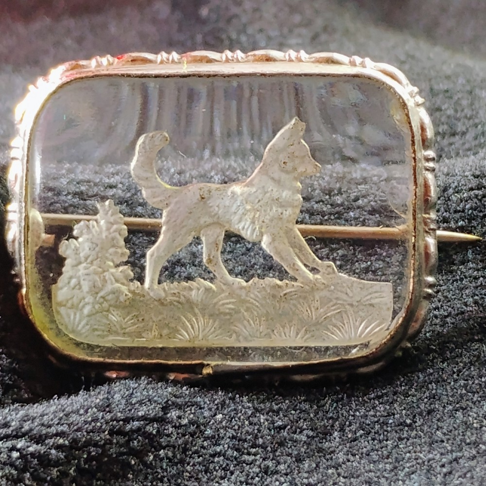 Antique 1860s Czech Crystal Intaglio Dog Cameo Brooch Read