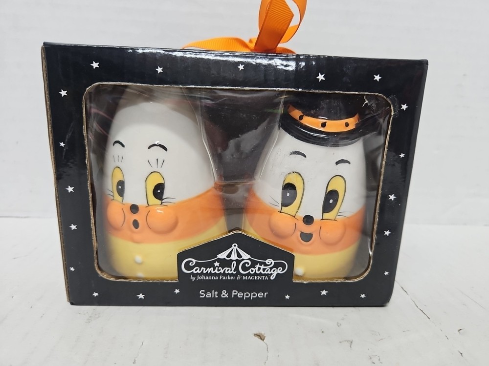NIB Johanna Parker Halloween Candy Corn Salt & Pepper Set Carnival Cottage