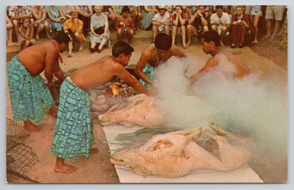 Vintage Hawaii Luau Imu Pig Roast Curteichcolor Postcard Honolulu Culture